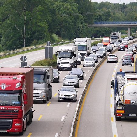 مبيت وإفطار Borgofranco d'Ivrea Comunita' Ospitali Bidrino المظهر الخارجي الصورة