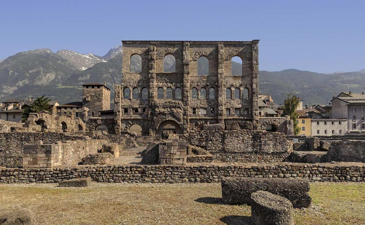مبيت وإفطار Borgofranco d'Ivrea Comunita' Ospitali Bidrino المظهر الخارجي الصورة