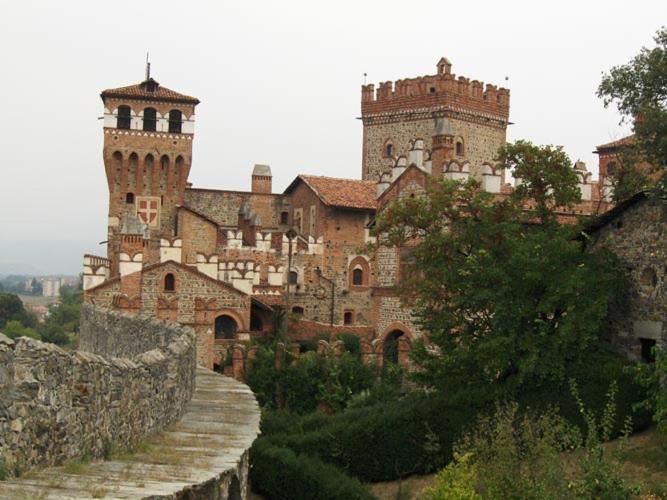 مبيت وإفطار Borgofranco d'Ivrea Comunita' Ospitali Bidrino المظهر الخارجي الصورة