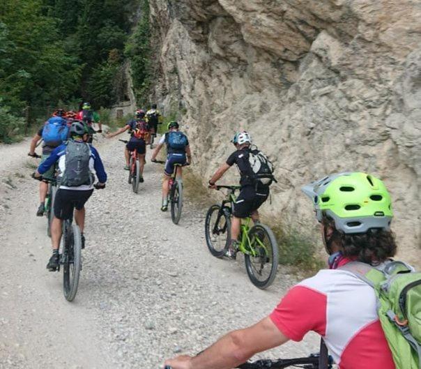 مبيت وإفطار Borgofranco d'Ivrea Comunita' Ospitali Bidrino المظهر الخارجي الصورة